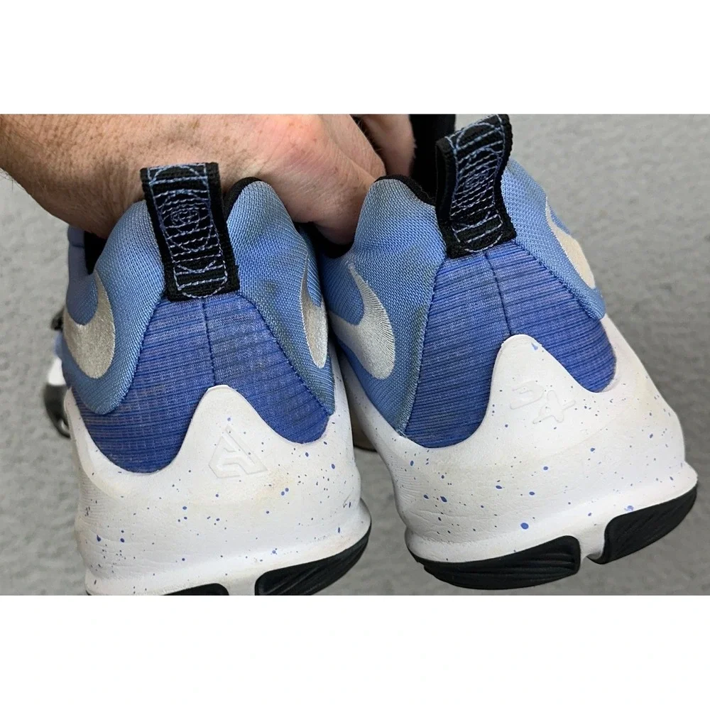 Nike Zoom Freak 3 Men 11 Dutch Blue Ghost Basketball Athletic Lace Up DA7845-400